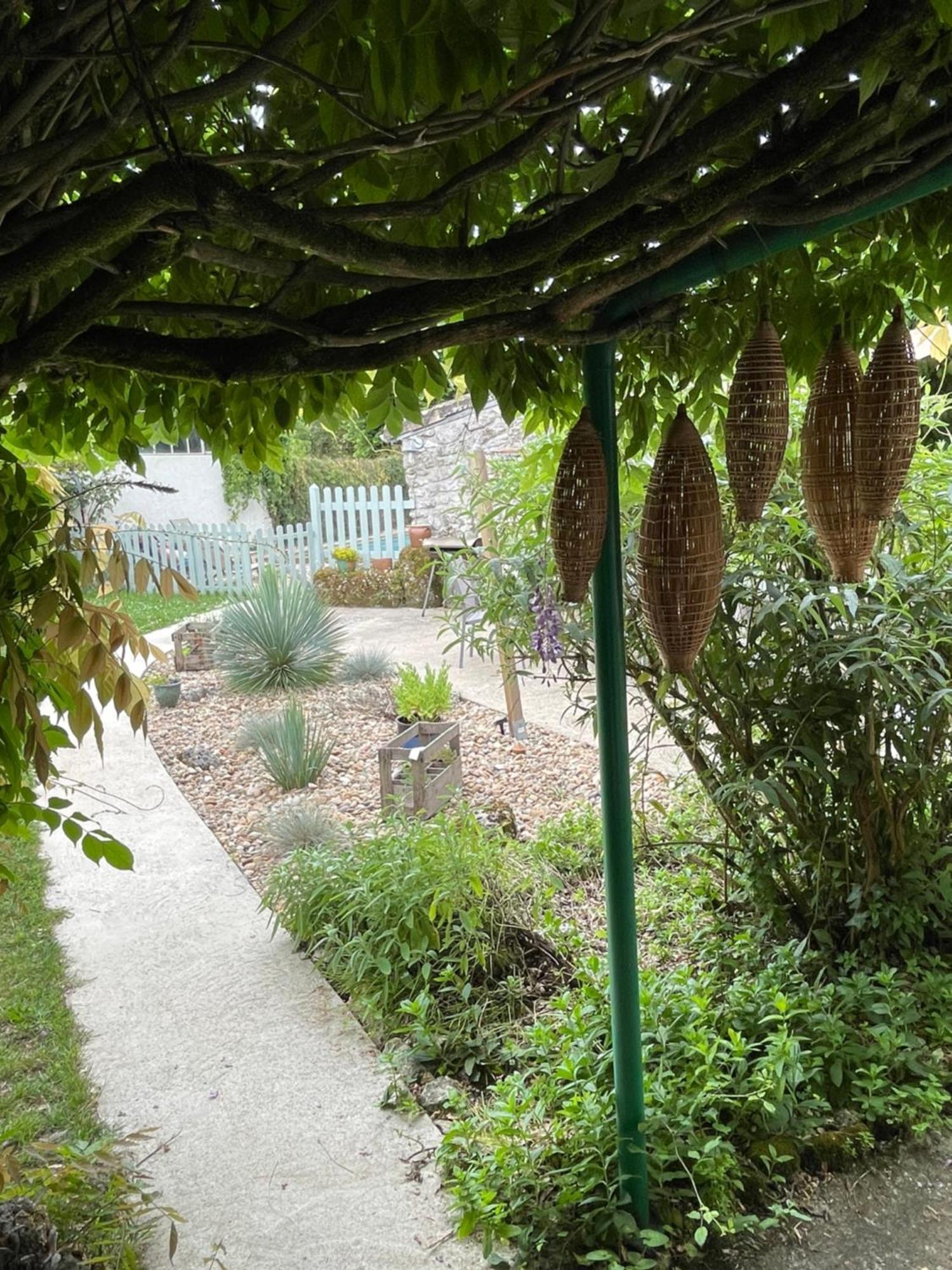 Les Galineaux Villa La Roquille Luaran gambar