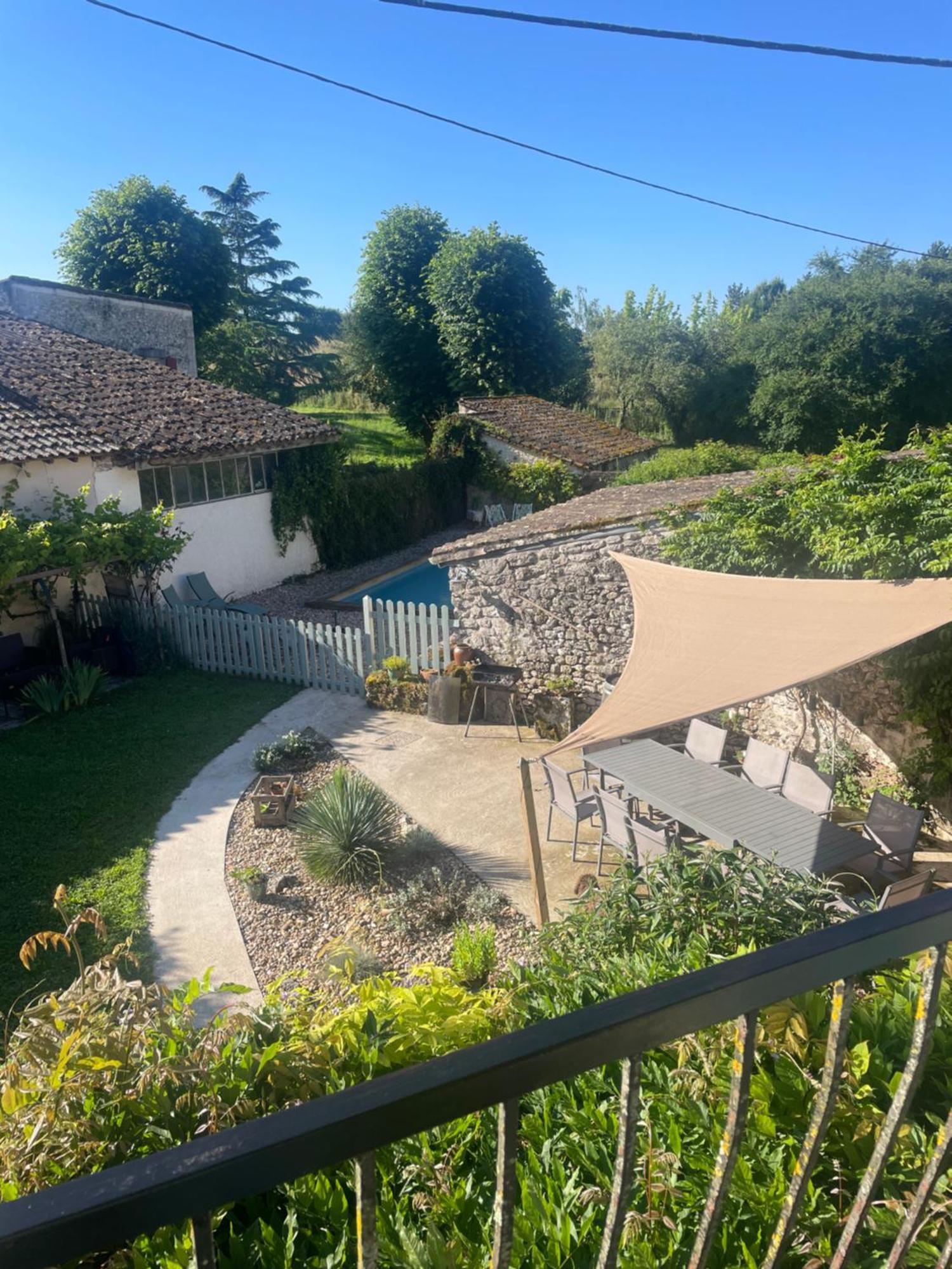 Les Galineaux Villa La Roquille Luaran gambar